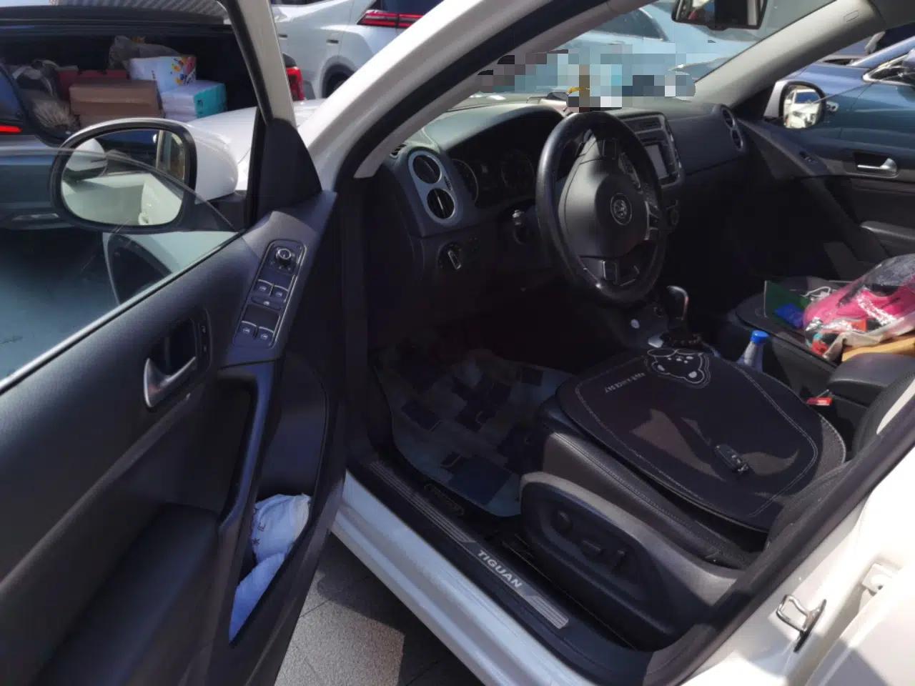 Volkswagen Tiguan 2015 1.8TSI Automatic Two-Wheel Drive Luxury Model — миниатюра 16