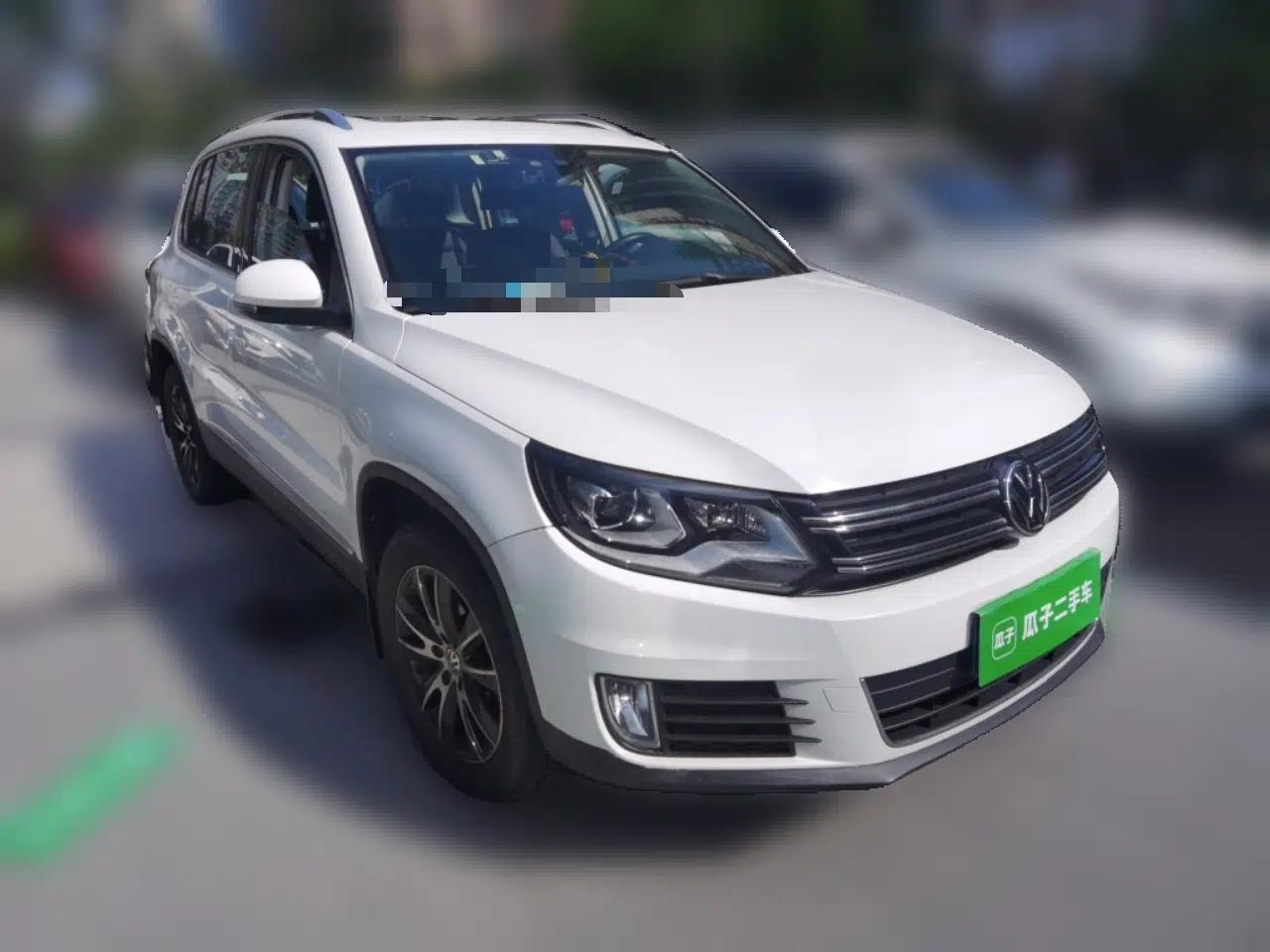 Volkswagen Tiguan 2015 1.8TSI Automatic Two-Wheel Drive Luxury Model — миниатюра 3