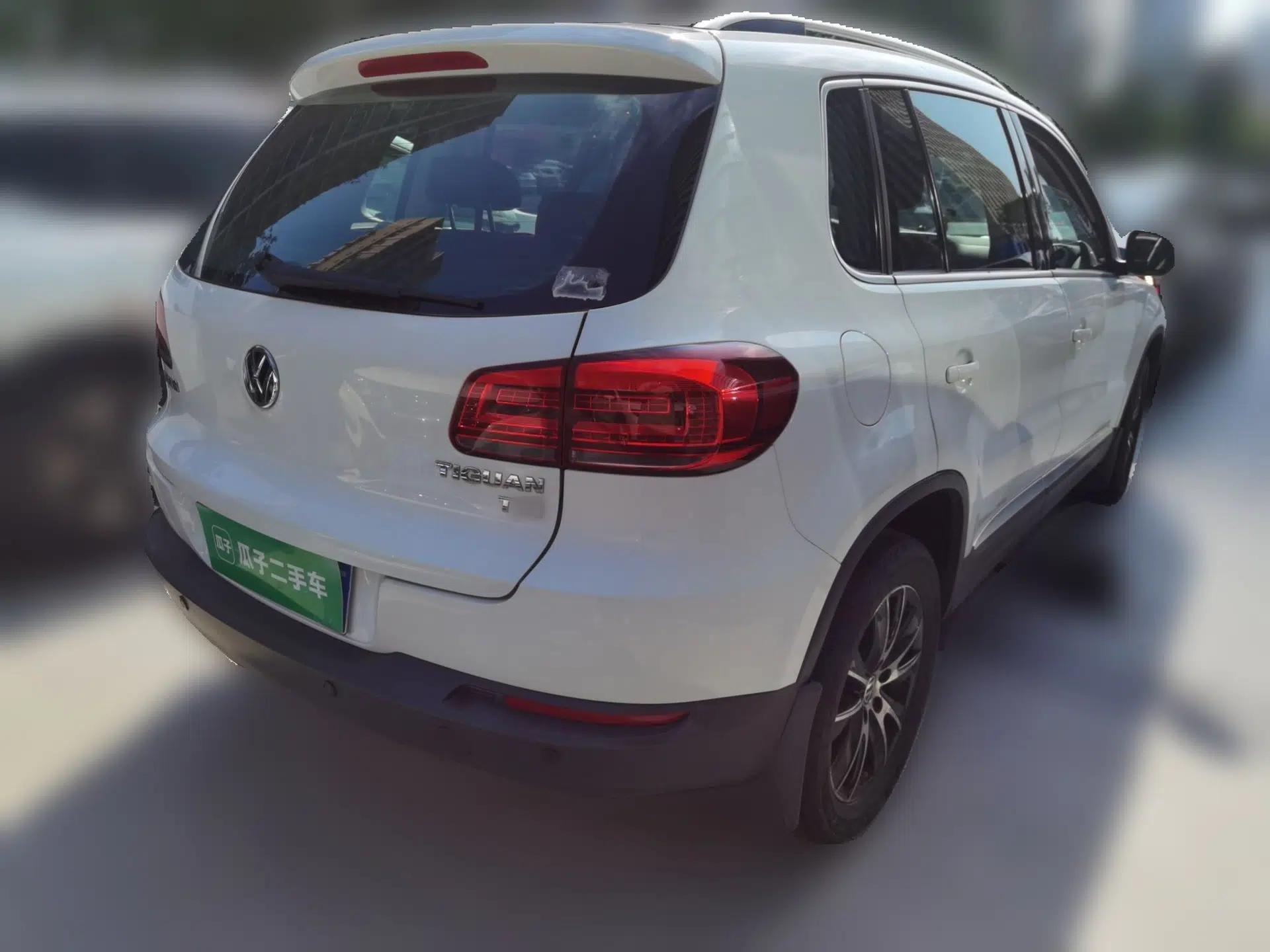 Volkswagen Tiguan 2015 1.8TSI Automatic Two-Wheel Drive Luxury Model — миниатюра 6