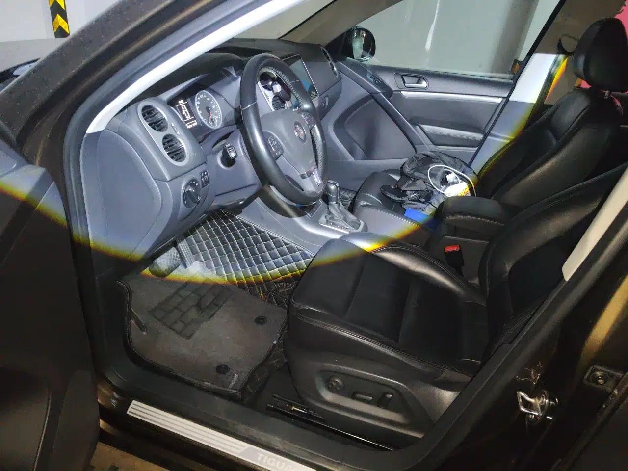 Volkswagen Tiguan 2015 1.8TSI Automatic Two-Wheel Drive Comfort Edition — миниатюра 16