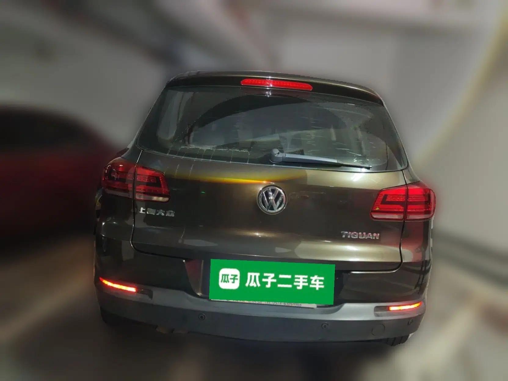Volkswagen Tiguan 2015 1.8TSI Automatic Two-Wheel Drive Comfort Edition — миниатюра 5