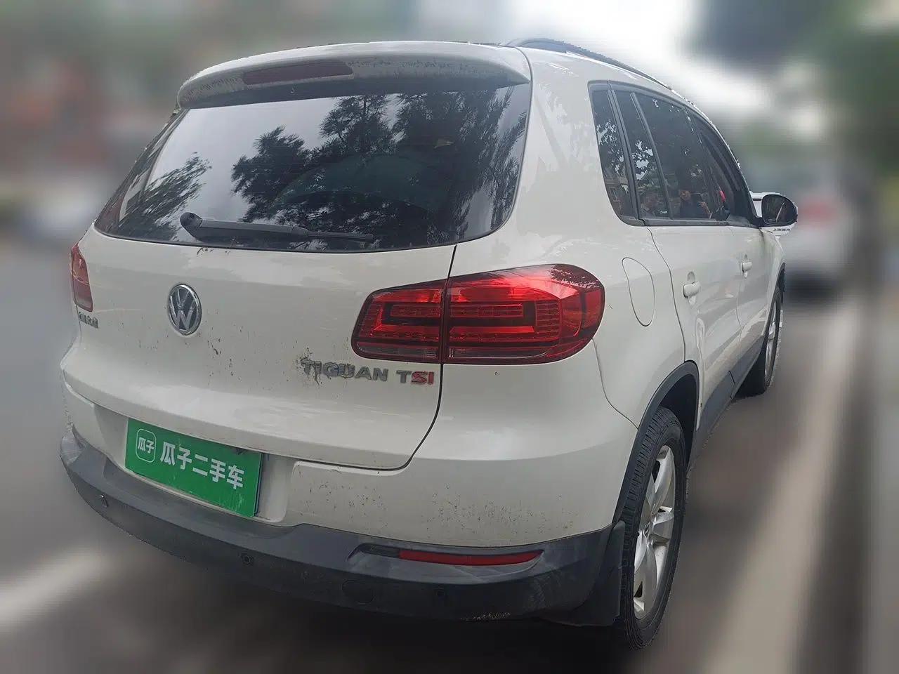 Volkswagen Tiguan 2013 1.8 TSI Automatic Two-Wheel Drive Comfort Edition — миниатюра 4
