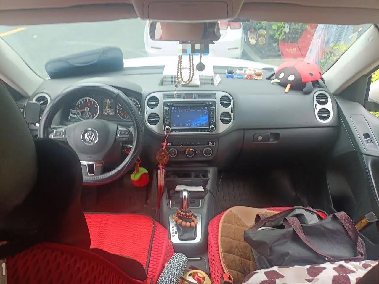 Volkswagen Tiguan 2013 1.8 TSI Automatic Two-Wheel Drive Comfort Edition — миниатюра 6