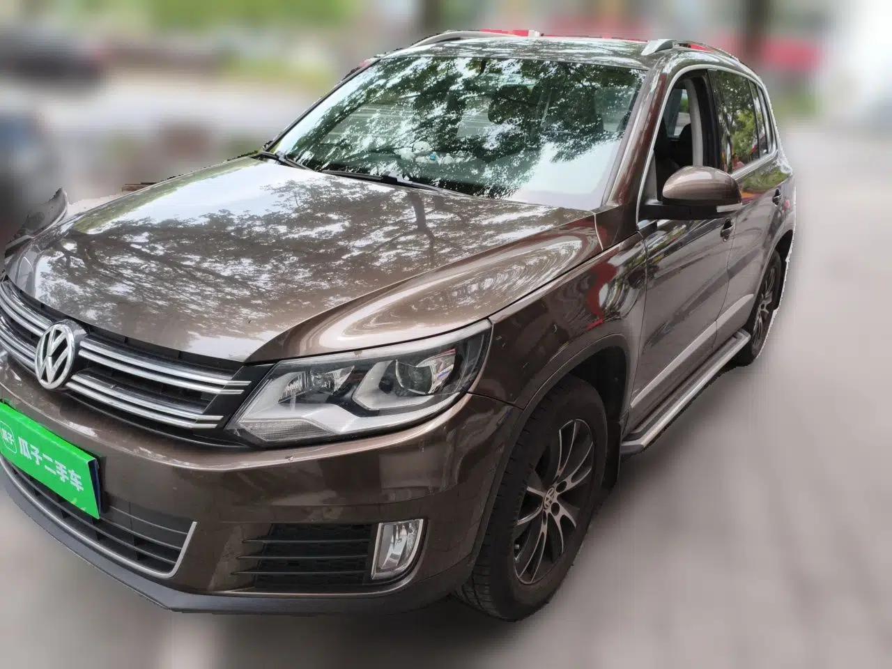 Volkswagen Tiguan 2013 1.8TSI Automatic Two-Wheel Drive Luxury Model — миниатюра 1