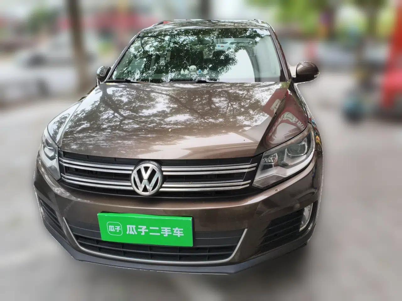 Volkswagen Tiguan 2013 1.8TSI Automatic Two-Wheel Drive Luxury Model — миниатюра 2