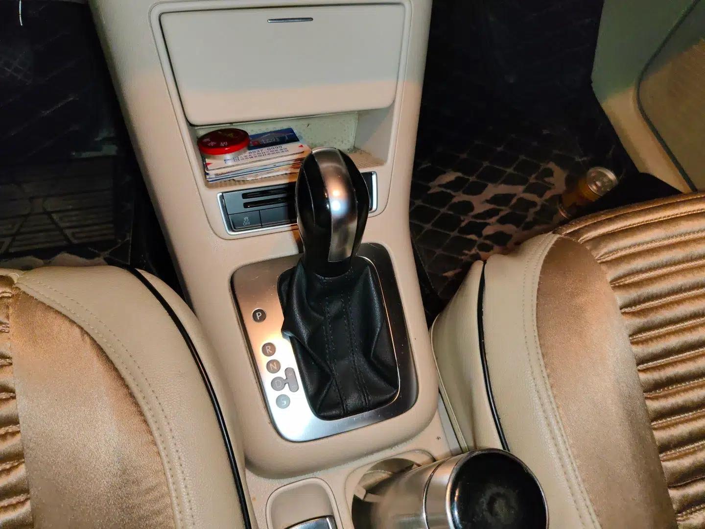 Volkswagen Tiguan 2013 1.8TSI Automatic Two-Wheel Drive Trend Edition — миниатюра 14