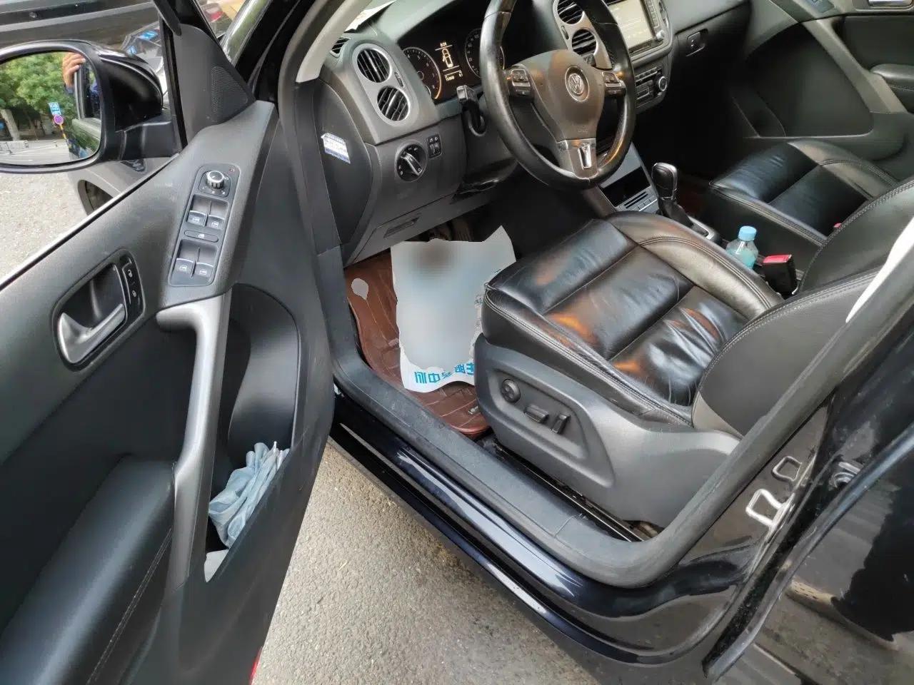 Volkswagen Tiguan 2012 1.8TSI Automatic All-Wheel Drive Elite Edition — миниатюра 16