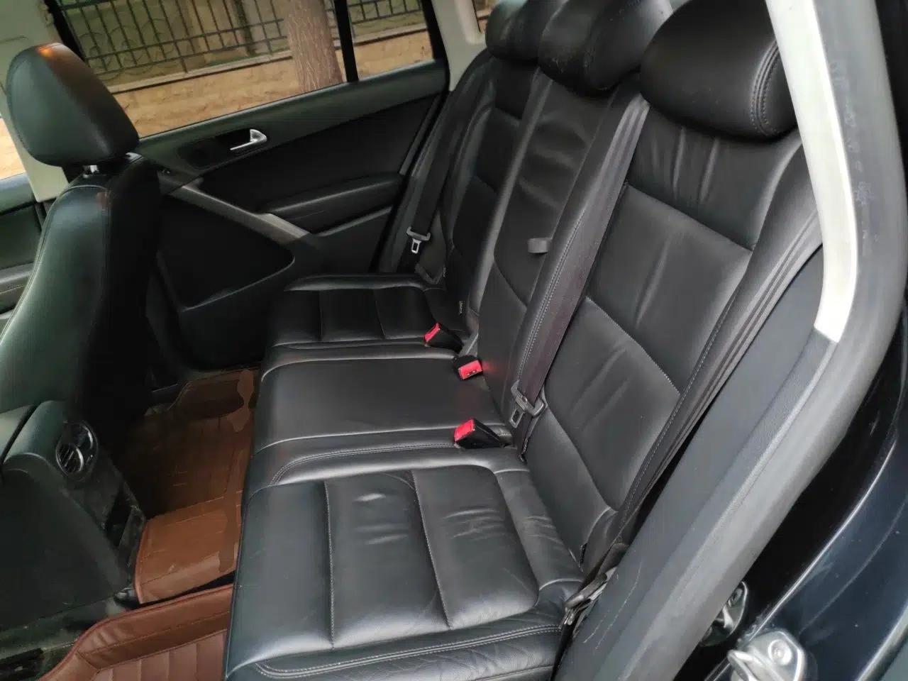Volkswagen Tiguan 2012 1.8TSI Automatic All-Wheel Drive Elite Edition — миниатюра 17