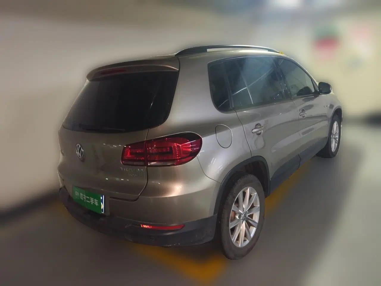 Volkswagen Tiguan 2016 300TSI Automatic All-Wheel Drive Fashion Vision Edition — миниатюра 6