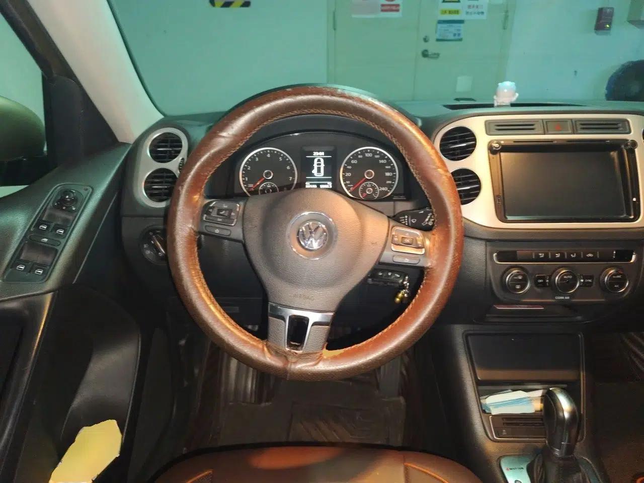 Volkswagen Tiguan 2016 300TSI Automatic All-Wheel Drive Fashion Vision Edition — миниатюра 10