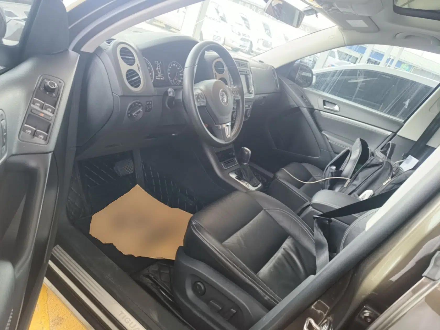 Volkswagen Tiguan 2017 300TSI Automatic Two-Wheel Drive Silk Road Comfort Edition — миниатюра 22
