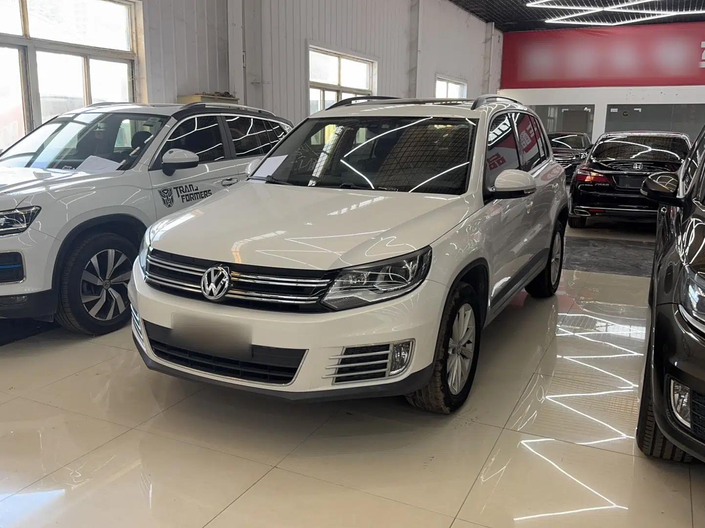 Volkswagen Tiguan 2017 300TSI Automatic Two-Wheel Drive Silk Road Comfort Edition — миниатюра 3