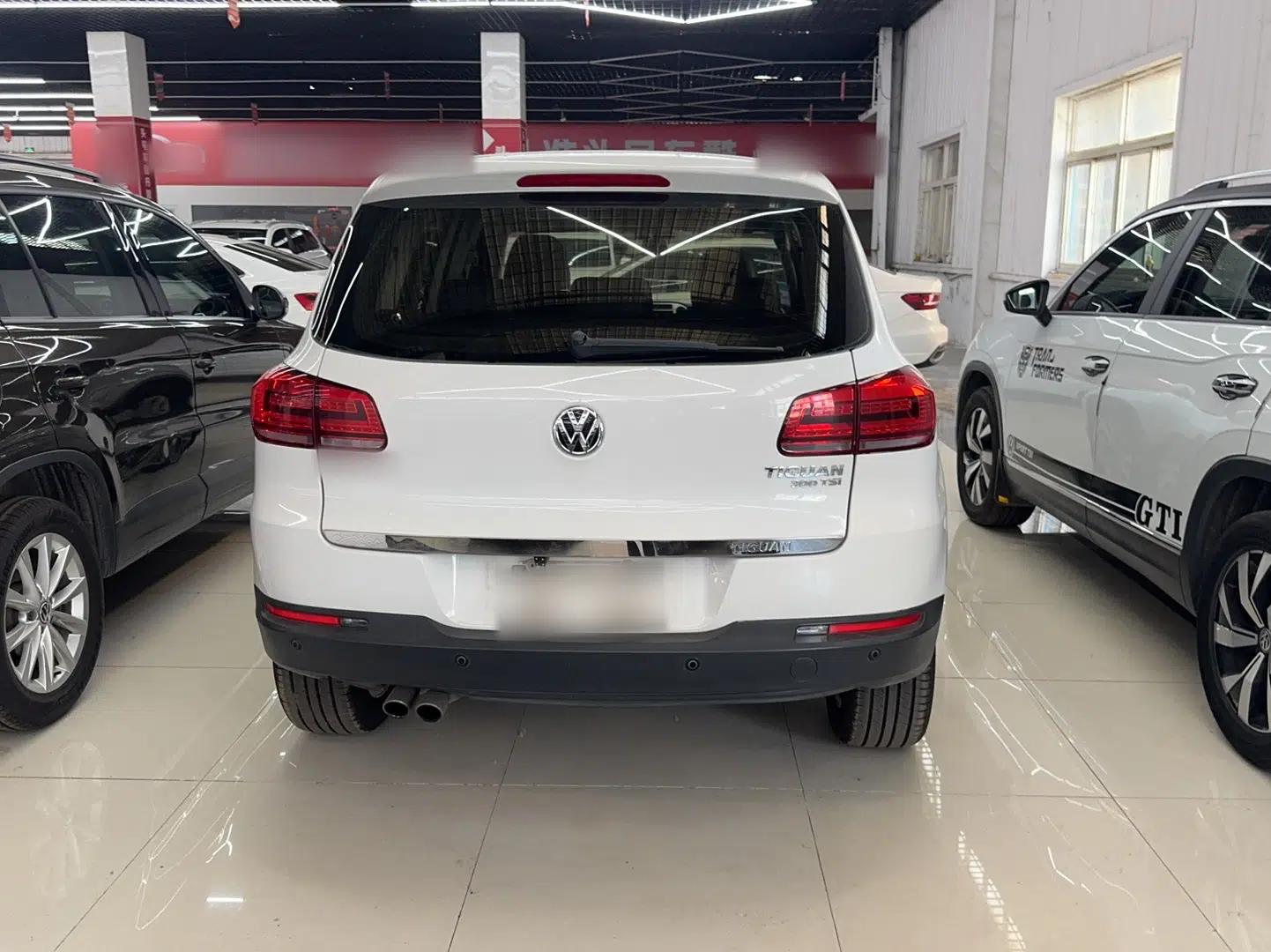 Volkswagen Tiguan 2017 300TSI Automatic Two-Wheel Drive Silk Road Comfort Edition — миниатюра 5