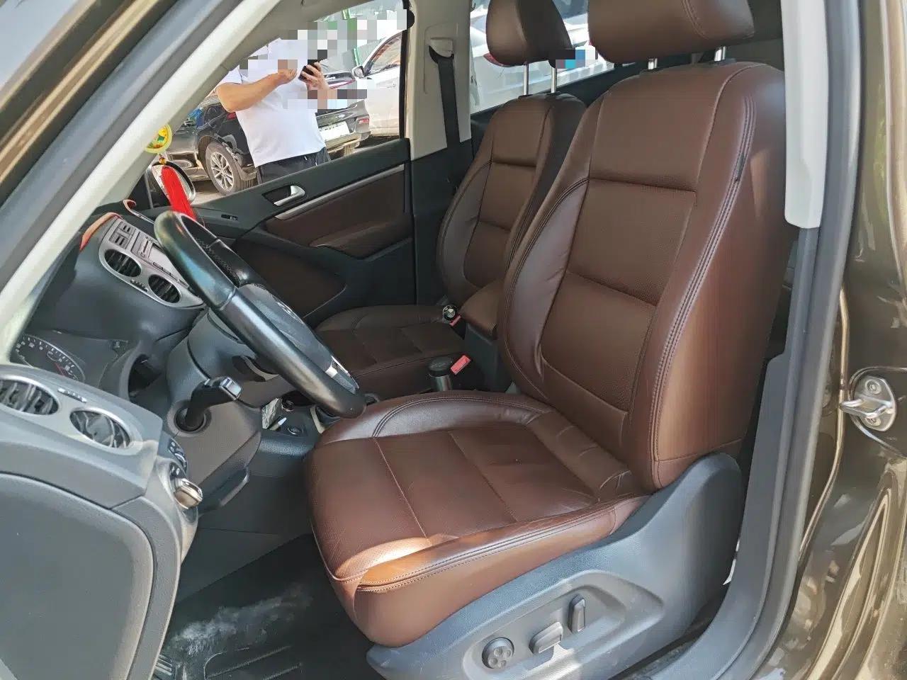 Volkswagen Tiguan 2015 1.8TSI Automatic Two-Wheel Drive Luxury Model — миниатюра 15