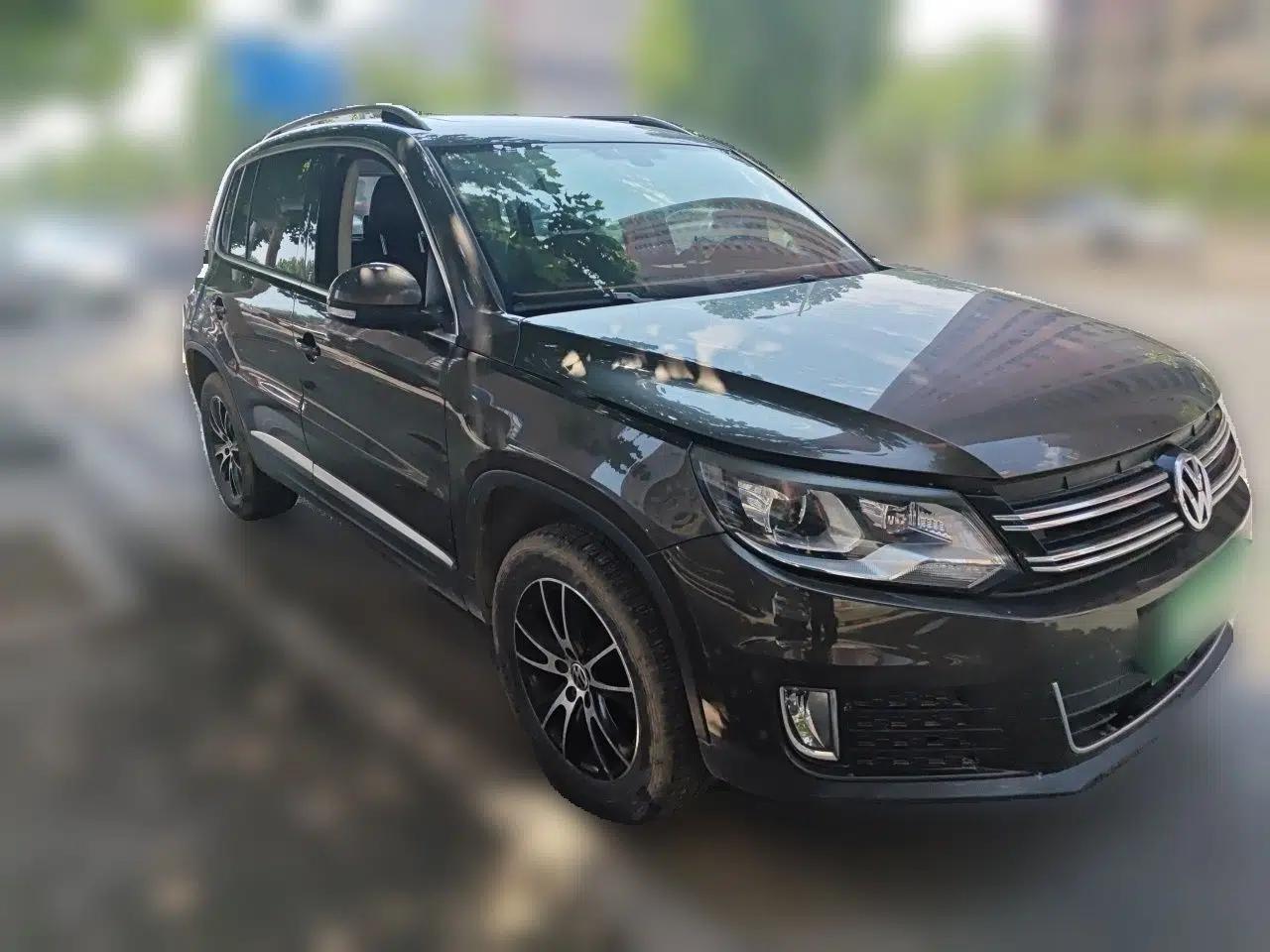 Volkswagen Tiguan 2015 1.8TSI Automatic Two-Wheel Drive Luxury Model — миниатюра 3