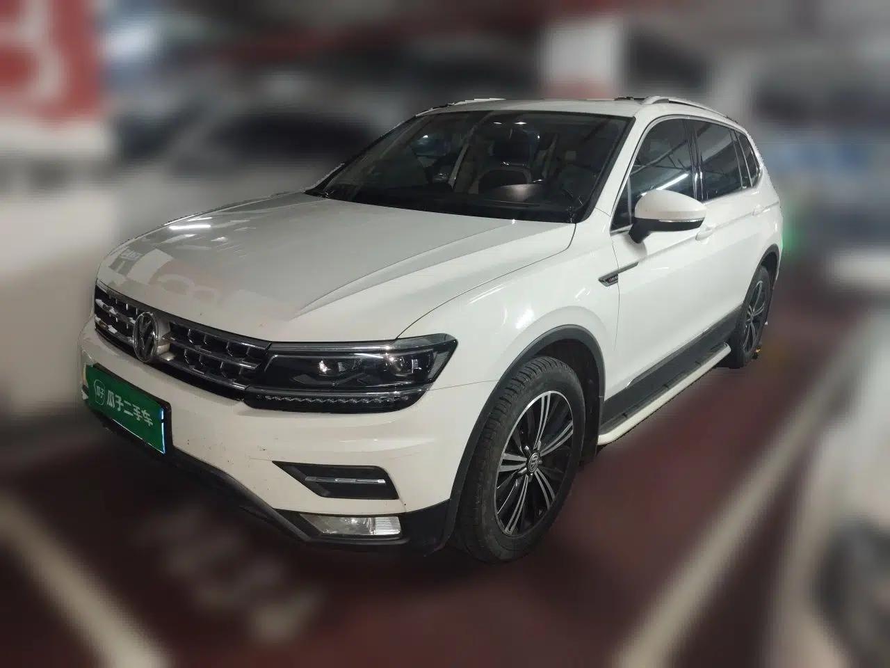 Volkswagen Tiguan L 2017 380TSI Automatic All-Wheel-Drive Luxury Edition — миниатюра 1