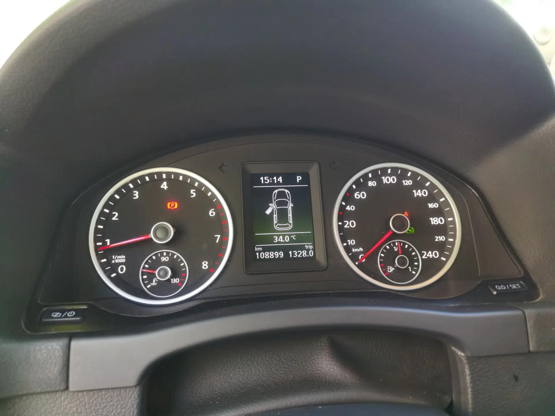 Volkswagen Tiguan 2017 300TSI Automatic Two-Wheel Drive Silk Road Comfort Edition — миниатюра 11