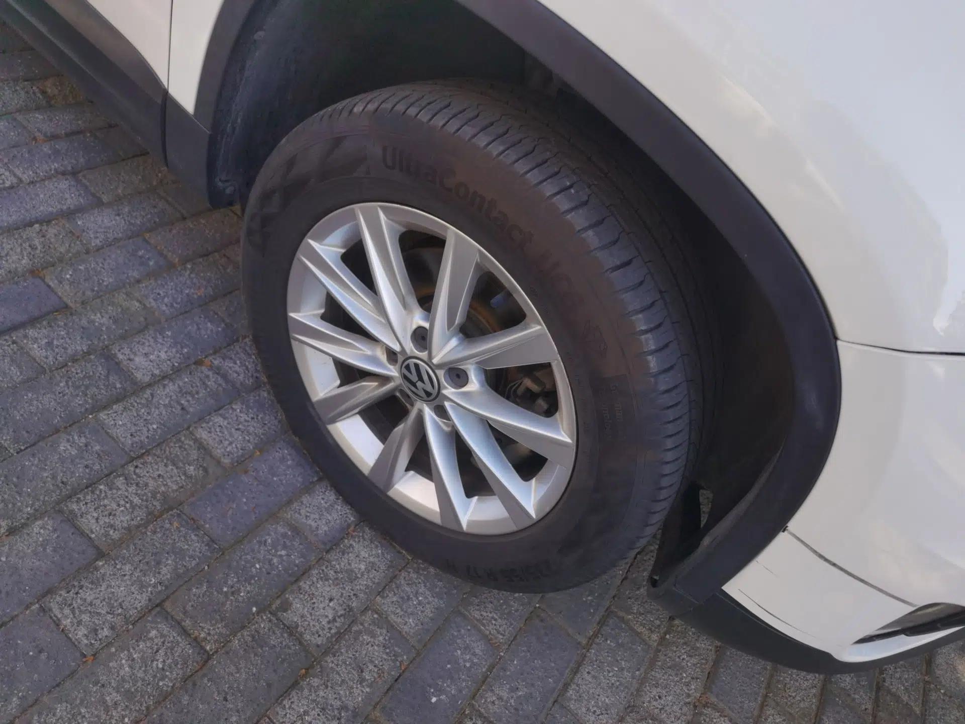 Volkswagen Tiguan 2017 300TSI Automatic Two-Wheel Drive Silk Road Comfort Edition — миниатюра 8