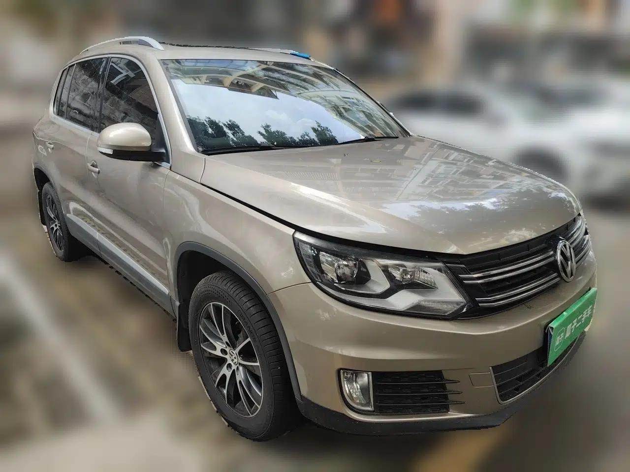 Volkswagen Tiguan 2015 1.8TSI Automatic Two-Wheel Drive Luxury Model — миниатюра 3
