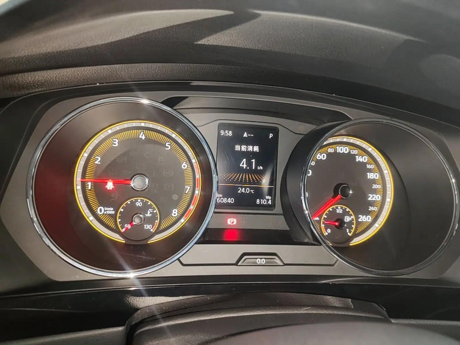 Volkswagen Tiguan L 2020 330TSI Automatic Two-Wheel Drive Panoramic Comfort Edition China VI Standard — миниатюра 19