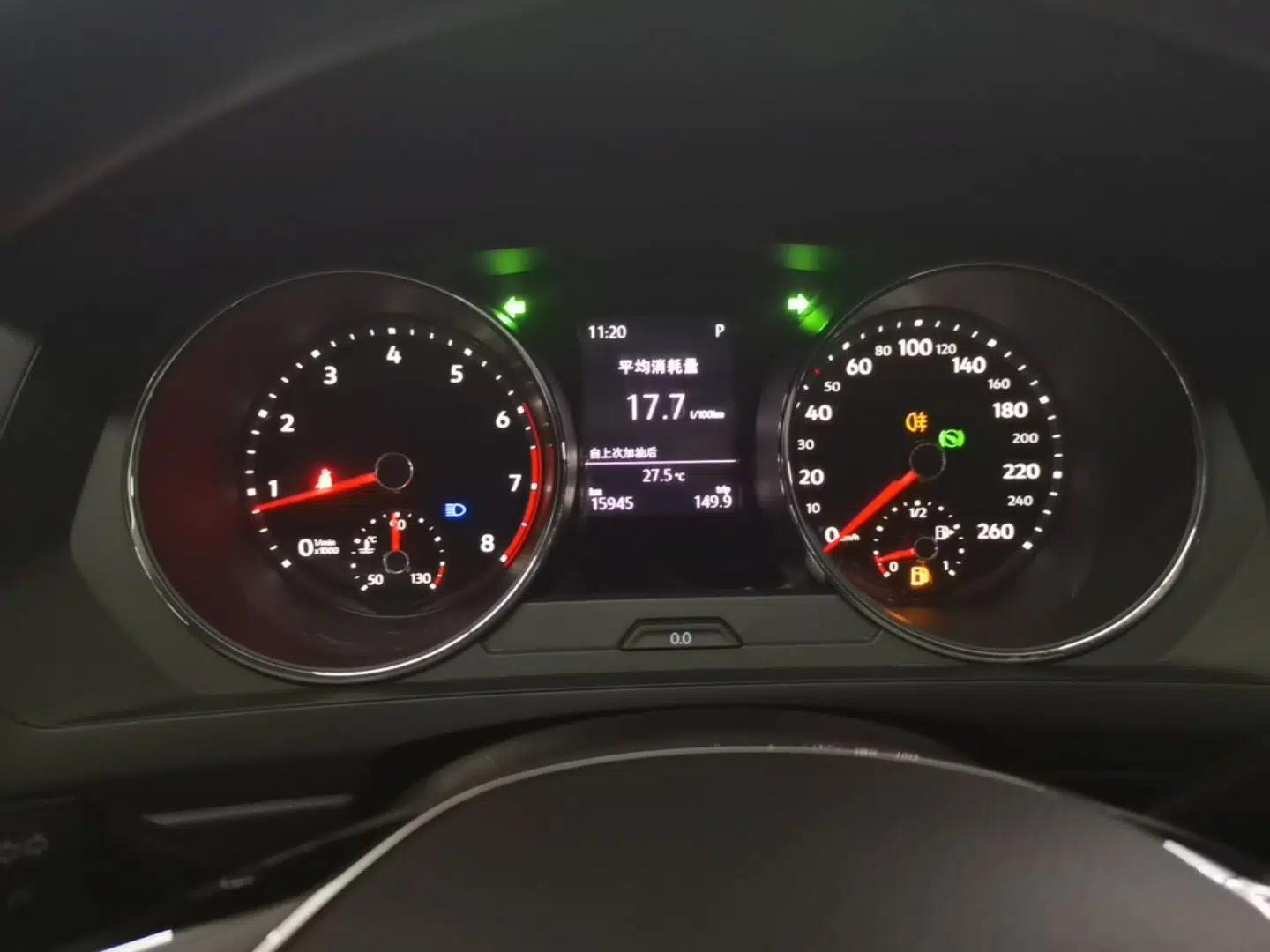 Volkswagen Tiguan L 2018 330TSI Automatic Two-Wheel Drive Luxury Edition — миниатюра 14