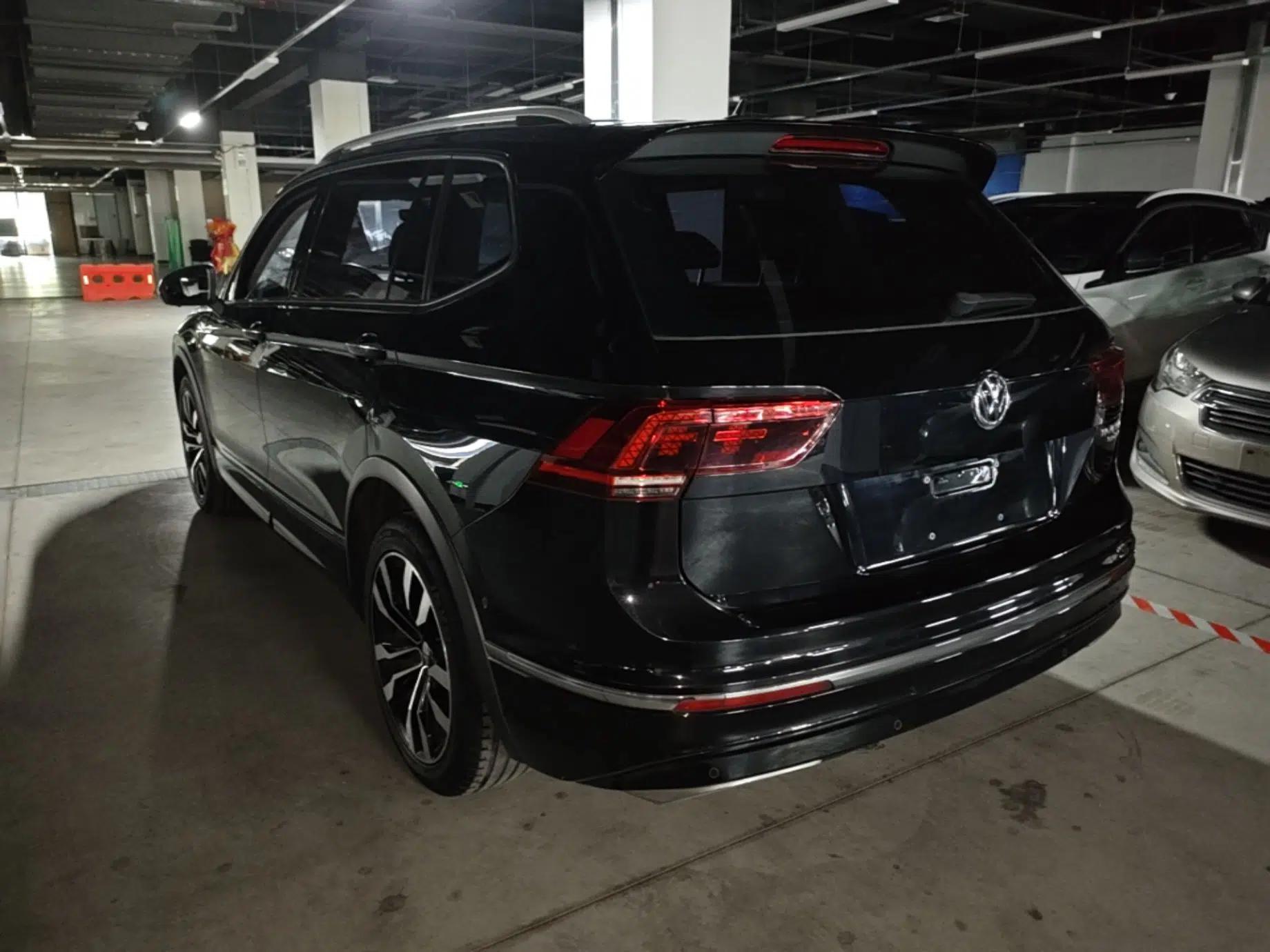 Volkswagen Tiguan L 2020 330TSI Automatic Two-Wheel Drive R-Line Flagship Version China VI Standard — миниатюра 4