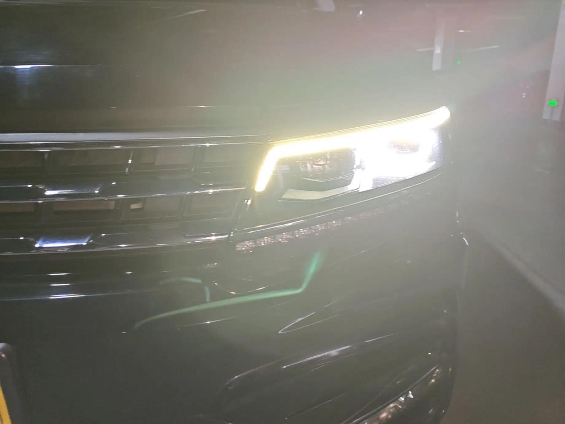 Volkswagen Tiguan L 2020 330TSI Automatic Two-Wheel Drive R-Line Flagship Version China VI Standard — миниатюра 8