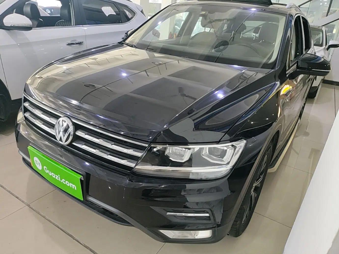 Volkswagen Tiguan L 2019 330TSI Automatic Two-Wheel Drive Panoramic Comfort Edition China V Standard — миниатюра 1