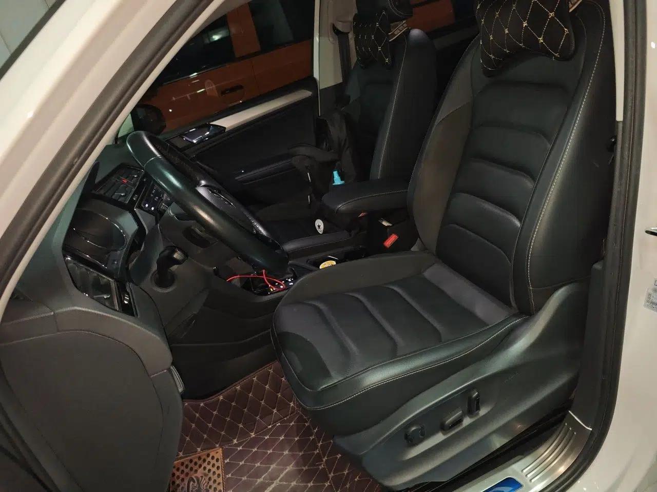 Volkswagen Tiguan L 2018 380TSI Automatic All-Wheel Drive Luxury Edition — миниатюра 15