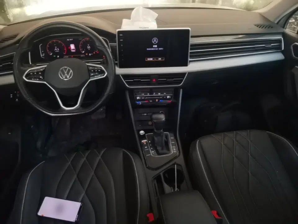 Volkswagen Tiguan L 2022 330TSI Automatic Two-Wheel Drive Smart Edition — миниатюра 12