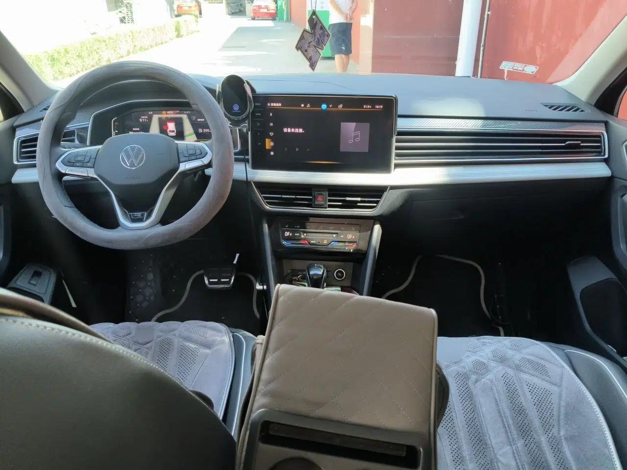 Volkswagen Tiguan L 2024 Outstanding Model 330TSI Automatic Two-Wheel Drive R-Line Dragon Glory Edition — миниатюра 9