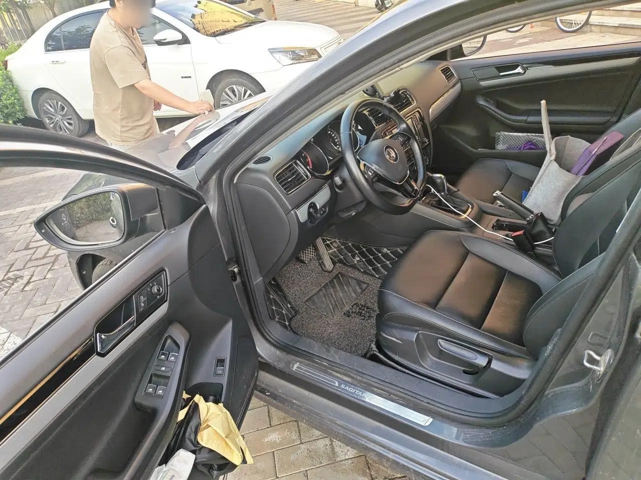 Volkswagen Sagitar 2018 280TSI DSG Comfort Model — миниатюра 16