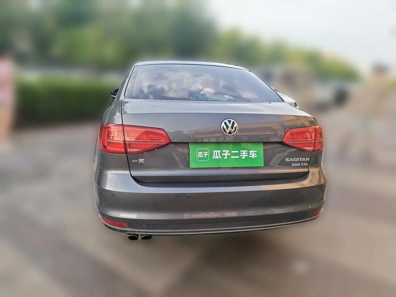 Volkswagen Sagitar 2018 280TSI DSG Comfort Model — миниатюра 5