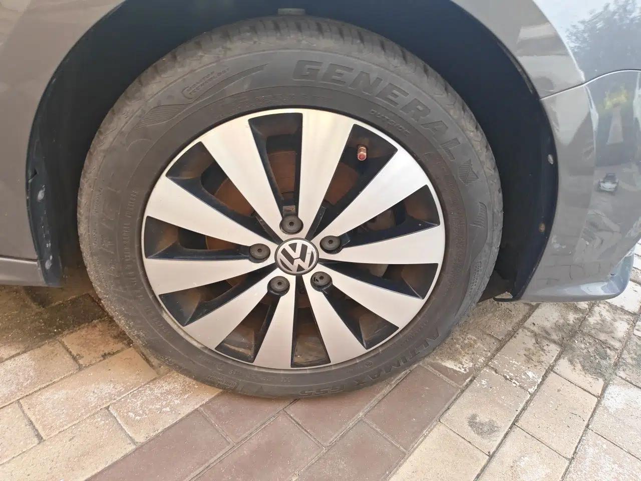 Volkswagen Sagitar 2018 280TSI DSG Comfort Model — миниатюра 8