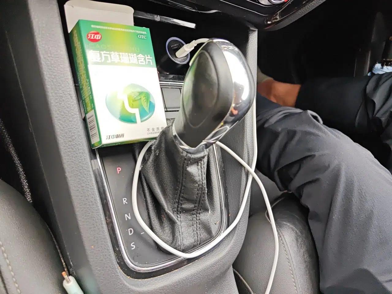 Volkswagen Sagitar 2015 230TSI Automatic Comfort Version — миниатюра 14