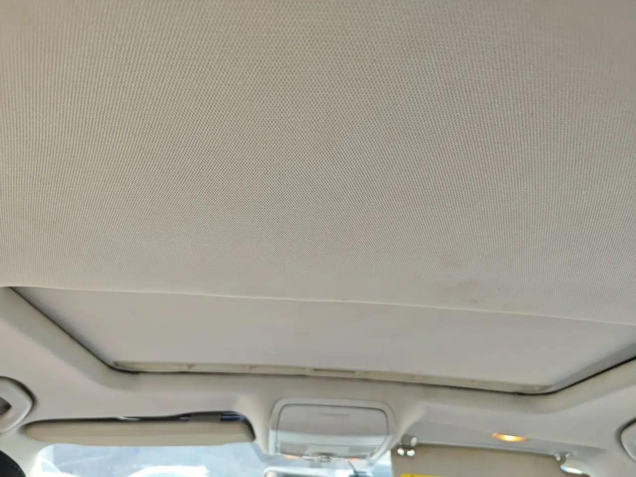 Volkswagen Sagitar 2015 230TSI Automatic Comfort Version — миниатюра 18