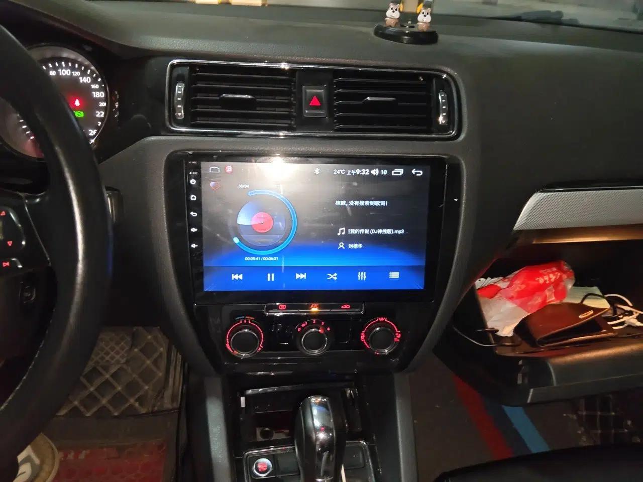 Volkswagen Sagitar 2017 180TSI Automatic Leading Model — миниатюра 13