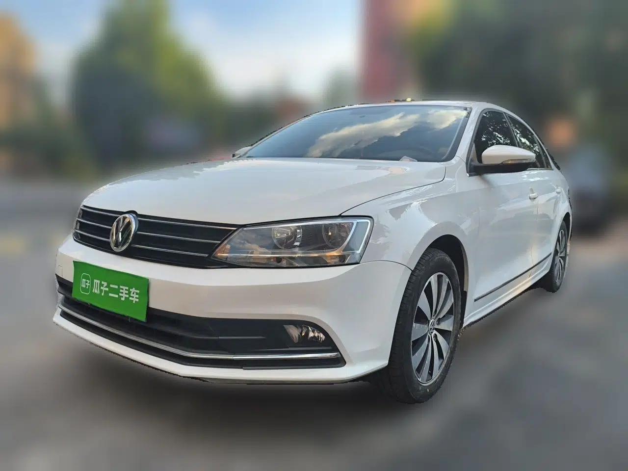 Volkswagen Sagitar 2017 230TSI Automatic Comfort Version — миниатюра 1
