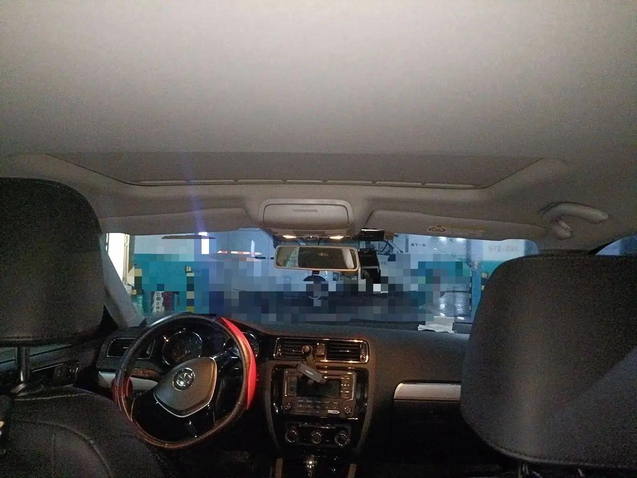 Volkswagen Sagitar 2015 1.6L Automatic Comfort Model — миниатюра 18