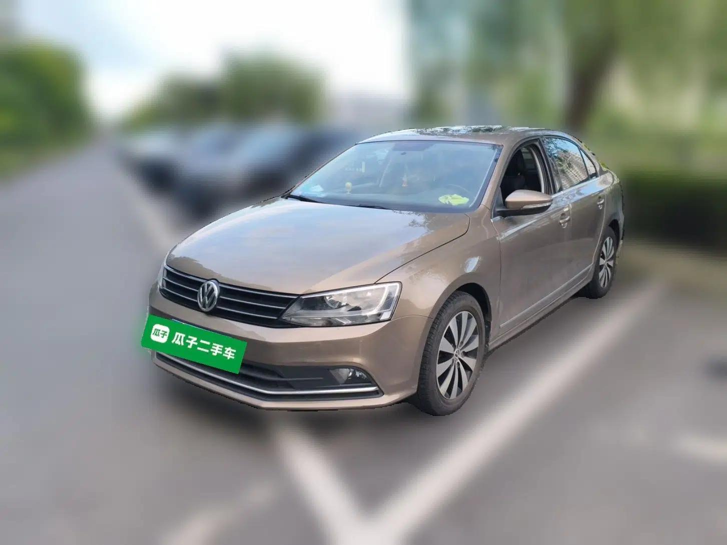 Volkswagen Sagitar 2017 230TSI Manual Comfort Model — миниатюра 1