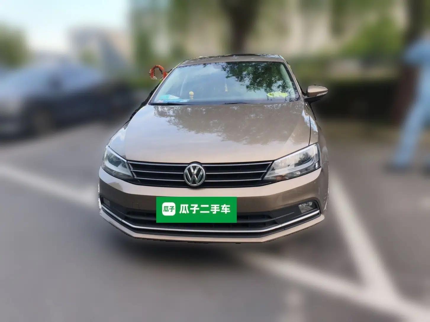 Volkswagen Sagitar 2017 230TSI Manual Comfort Model — миниатюра 2
