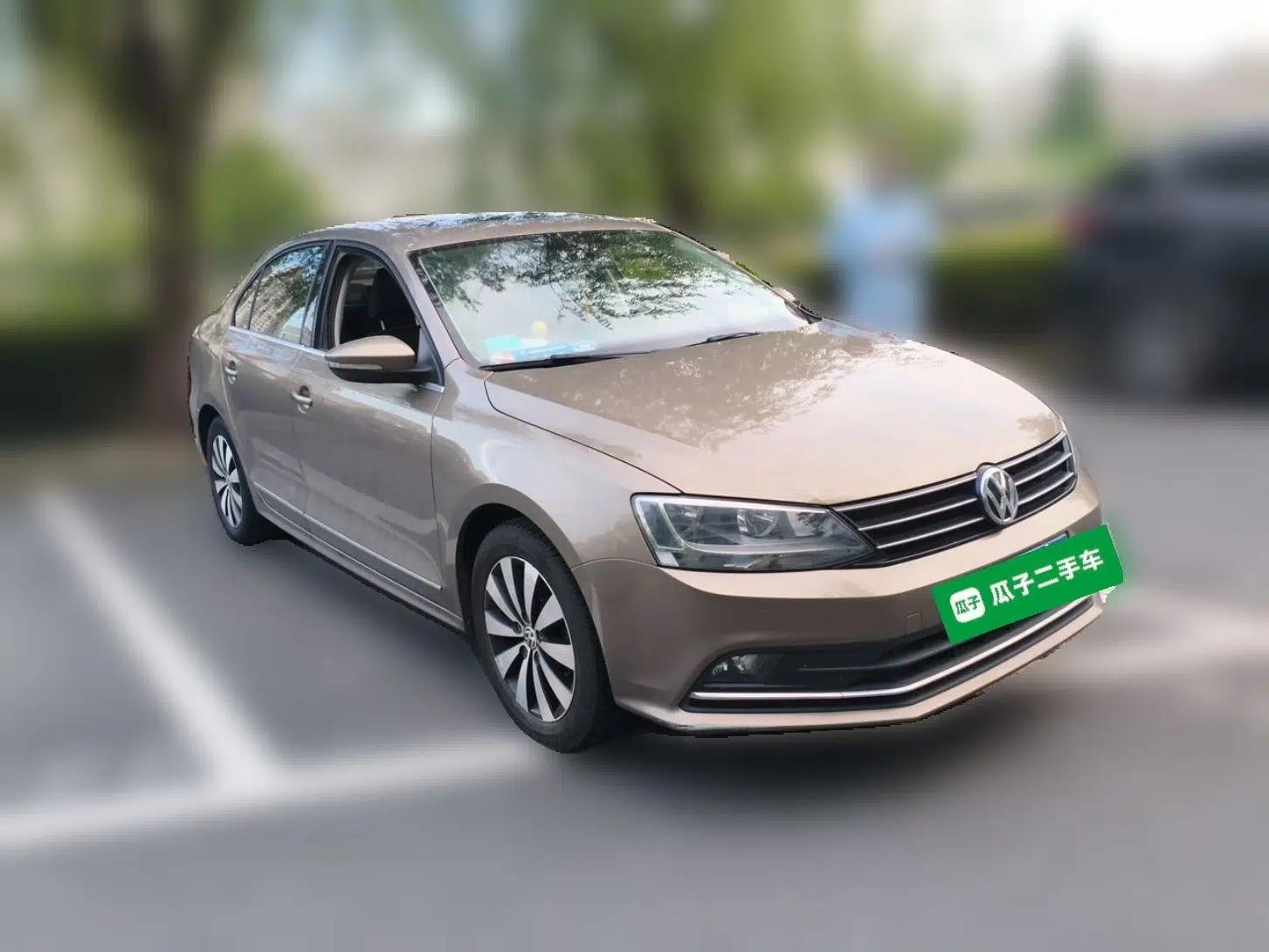 Volkswagen Sagitar 2017 230TSI Manual Comfort Model — миниатюра 3