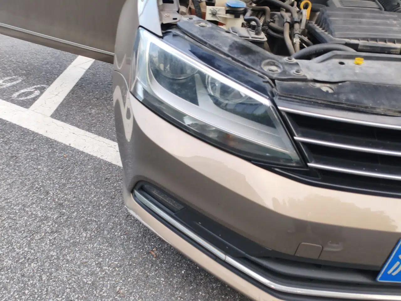 Volkswagen Sagitar 2017 230TSI Manual Comfort Model — миниатюра 7