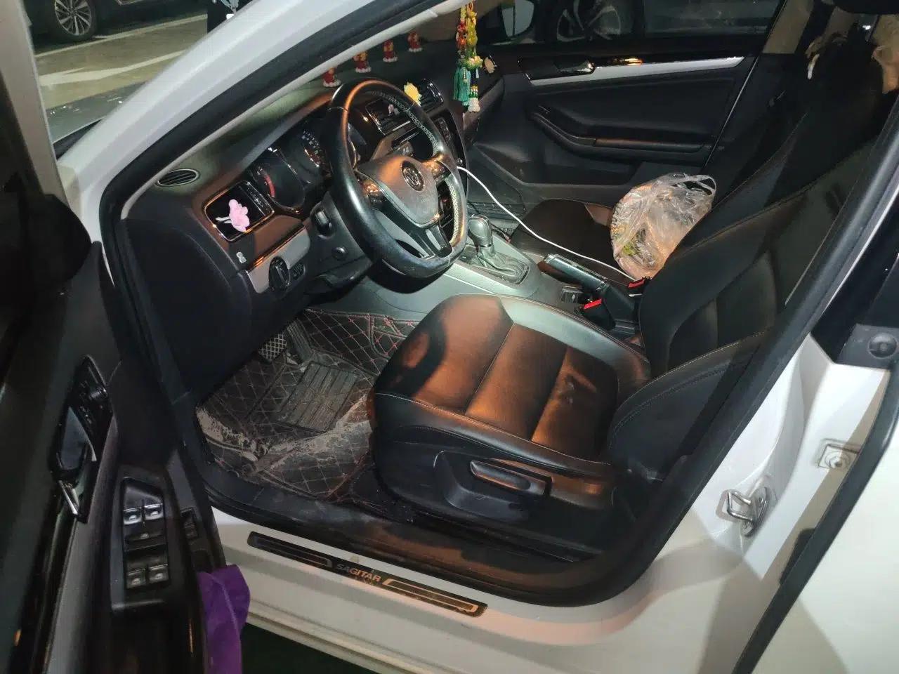Volkswagen Sagitar 2018 180TSI DSG Prestige Edition — миниатюра 16
