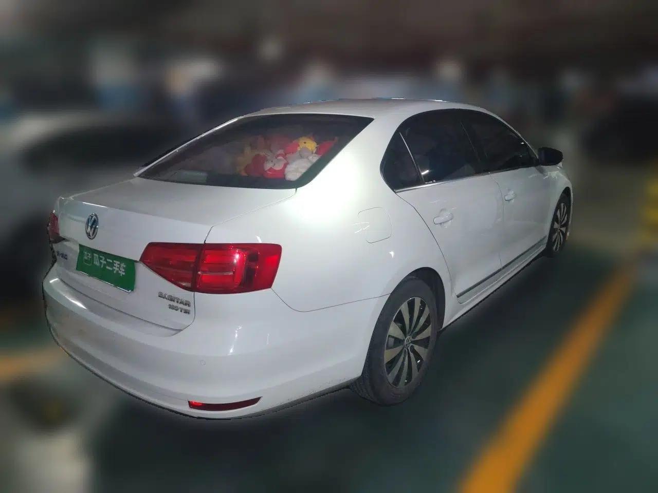 Volkswagen Sagitar 2018 180TSI DSG Prestige Edition — миниатюра 6