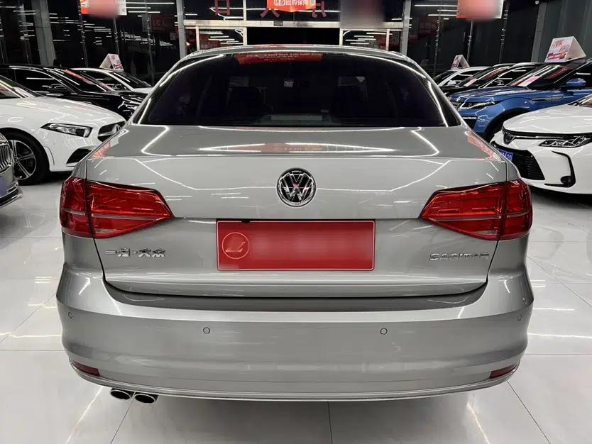 Volkswagen Sagitar 2018 280TSI DSG Comfort Model — миниатюра 17