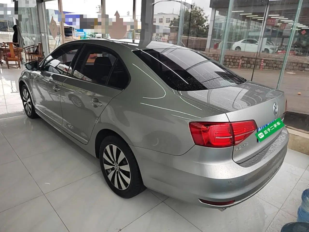 Volkswagen Sagitar 2018 280TSI DSG Comfort Model — миниатюра 4