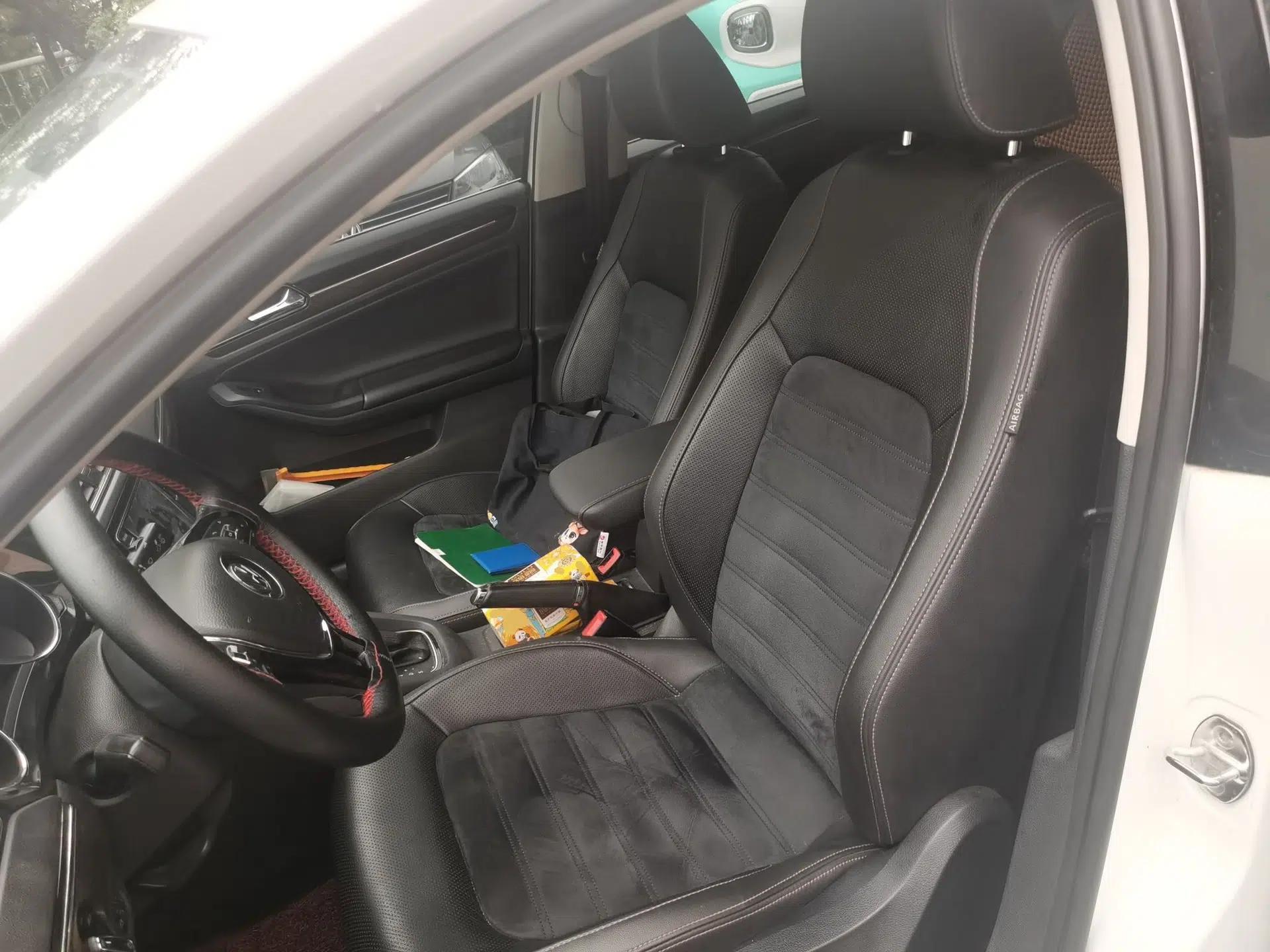 Volkswagen Sagitar 2017 230TSI Automatic Luxury Edition — миниатюра 15