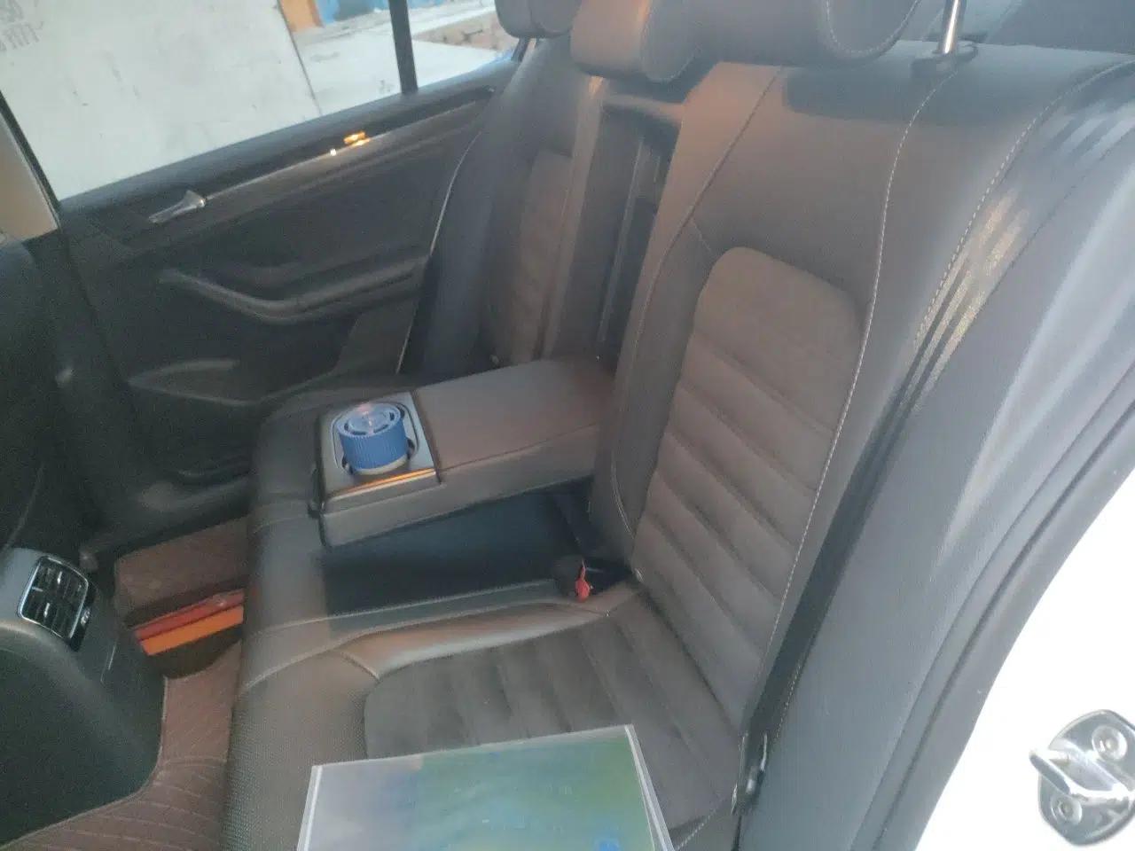 Volkswagen Sagitar 2017 230TSI Automatic Luxury Edition — миниатюра 17