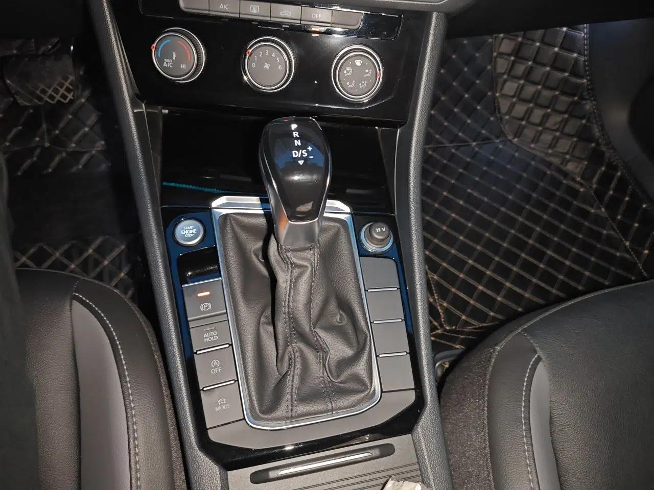 Volkswagen Sagitar 2021 280TSI DSG Comfort Connect Edition — миниатюра 14